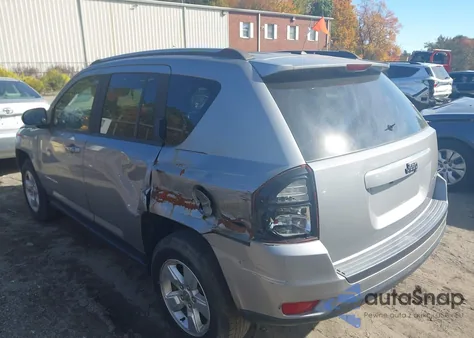 2016 Jeep Compass Latitude z USA, uszkodzony, nr VIN 1C4NJCEA6GD620036